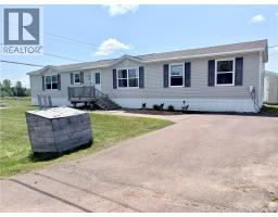 2 Scotch Pine Street, photo 2