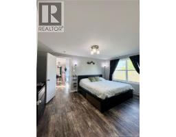 2 Scotch Pine Street, photo 24