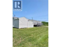 2 Scotch Pine Street, photo 4