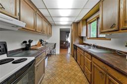 872 De L'eglise Avenue, Winnipeg, MB R2V1H1 Photo 14