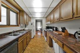872 De L'eglise Avenue, Winnipeg, MB R2V1H1 Photo 15
