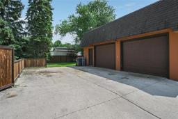 872 De L'eglise Avenue, Winnipeg, MB R2V1H1 Photo 36