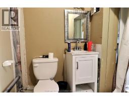 220 Queen Street, Chatham, ON N7M2H1 Photo 10