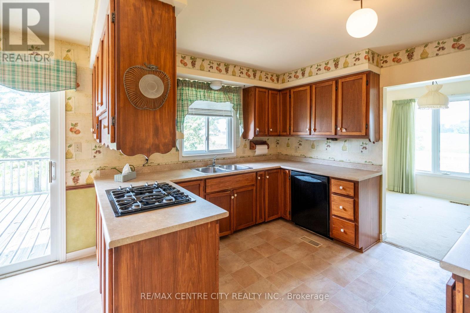 4943 FALCONBRIDGE DRIVE - 16