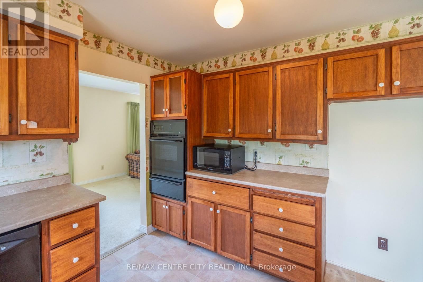 4943 FALCONBRIDGE DRIVE - 17