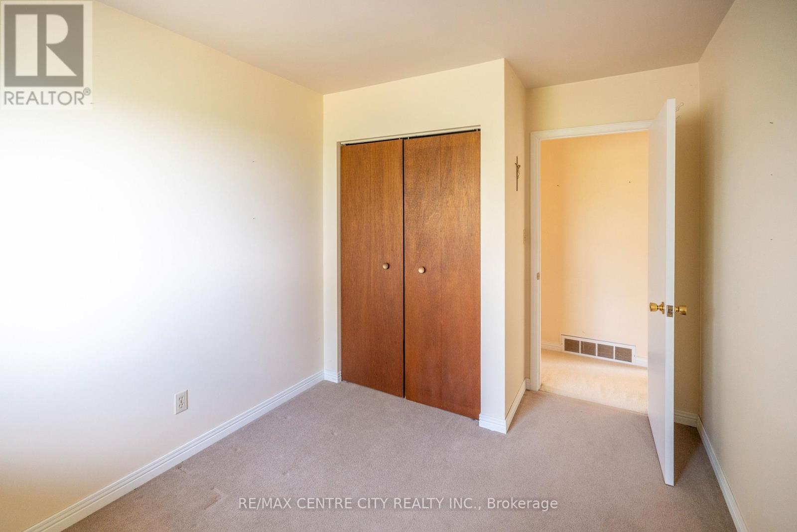 4943 FALCONBRIDGE DRIVE - 24