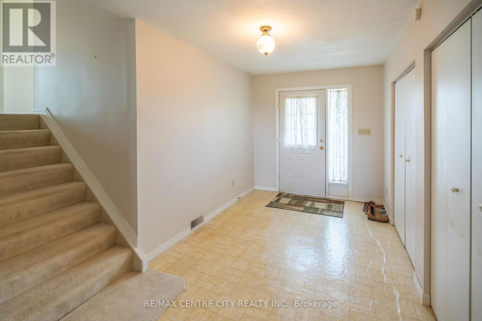 4943 FALCONBRIDGE DRIVE - 9