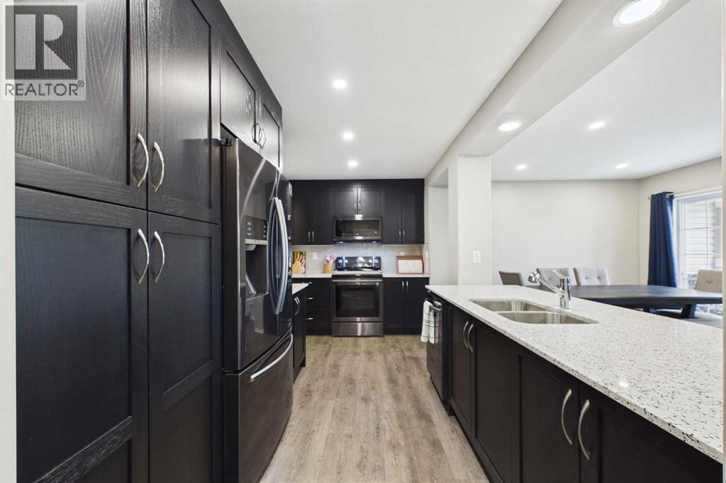 19 Golden Crescent - 20