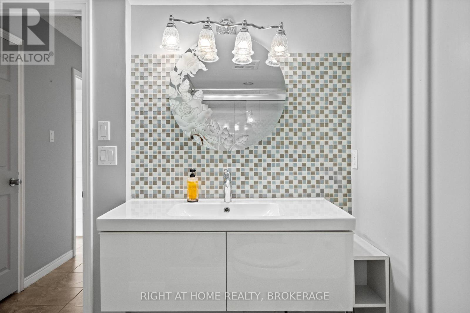 #801 162 MARTINDALE ROAD - Image 19