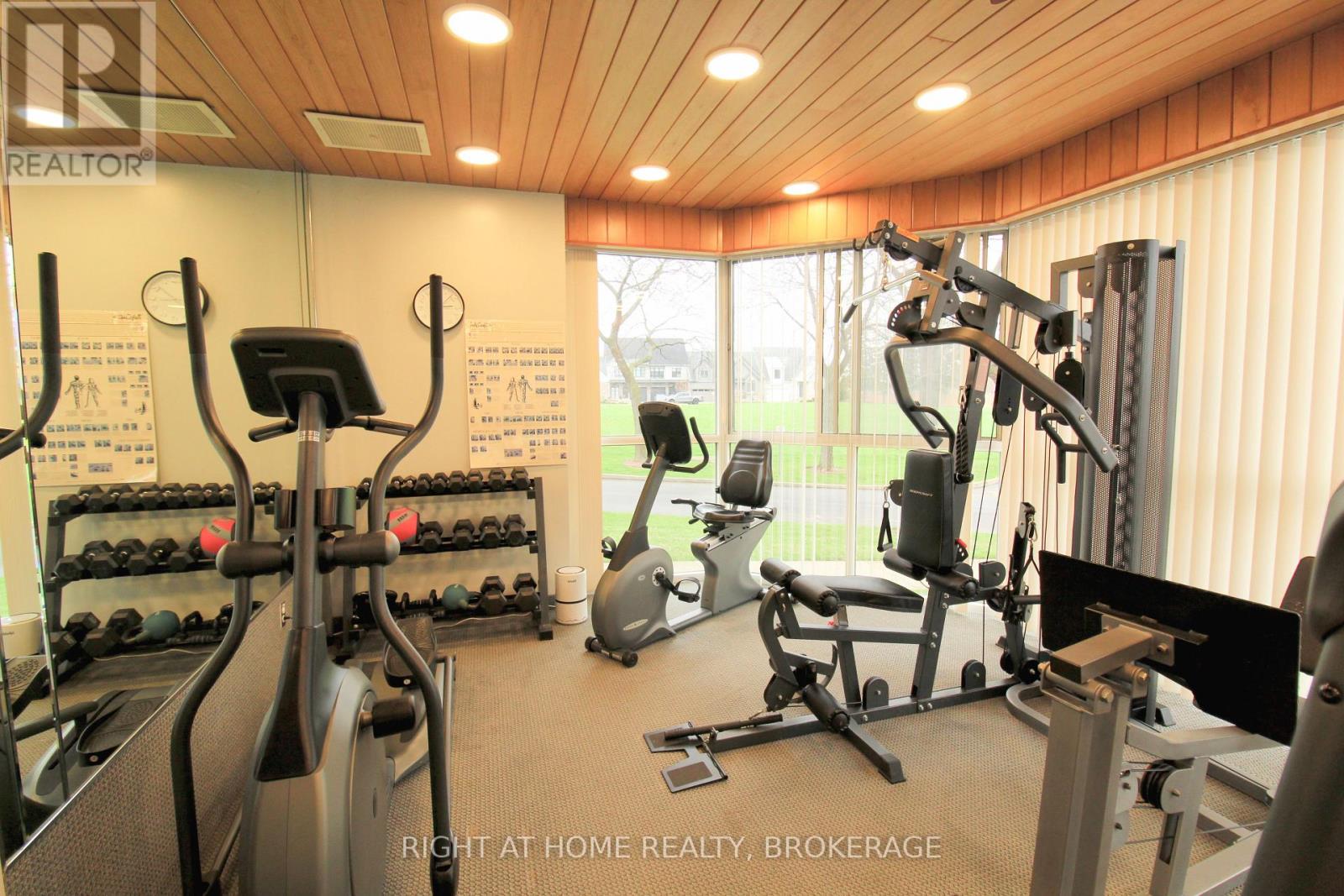 #801 162 MARTINDALE ROAD - 28