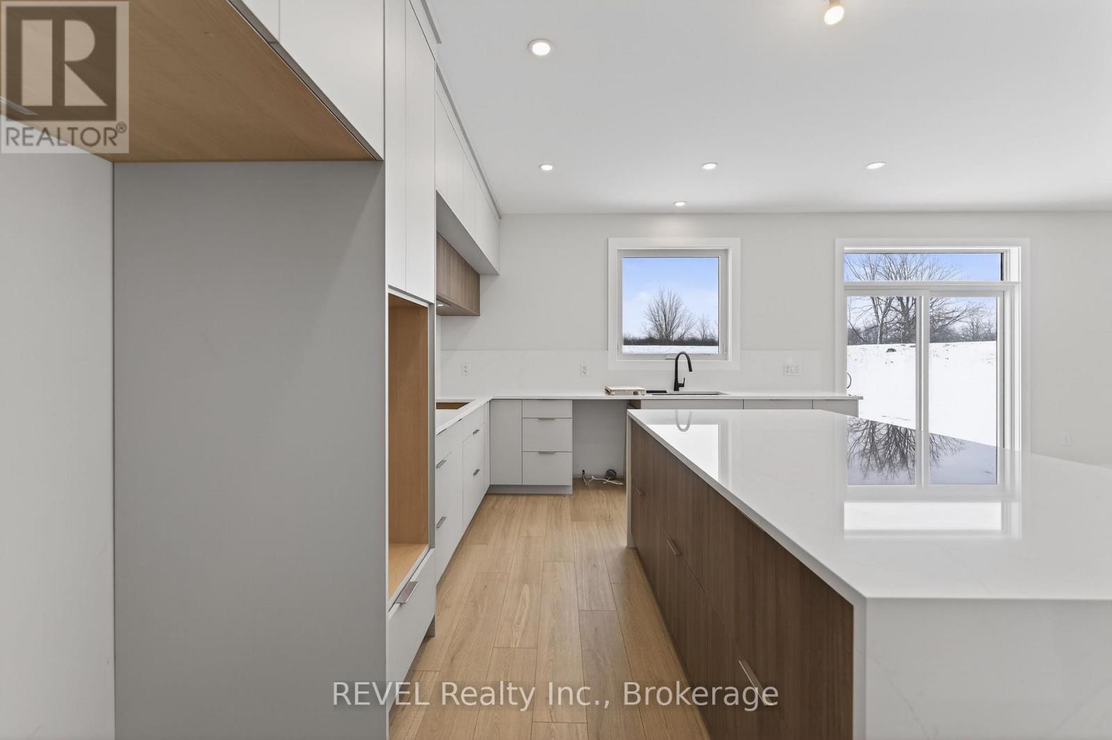 30 ANCHOR ROAD - 15