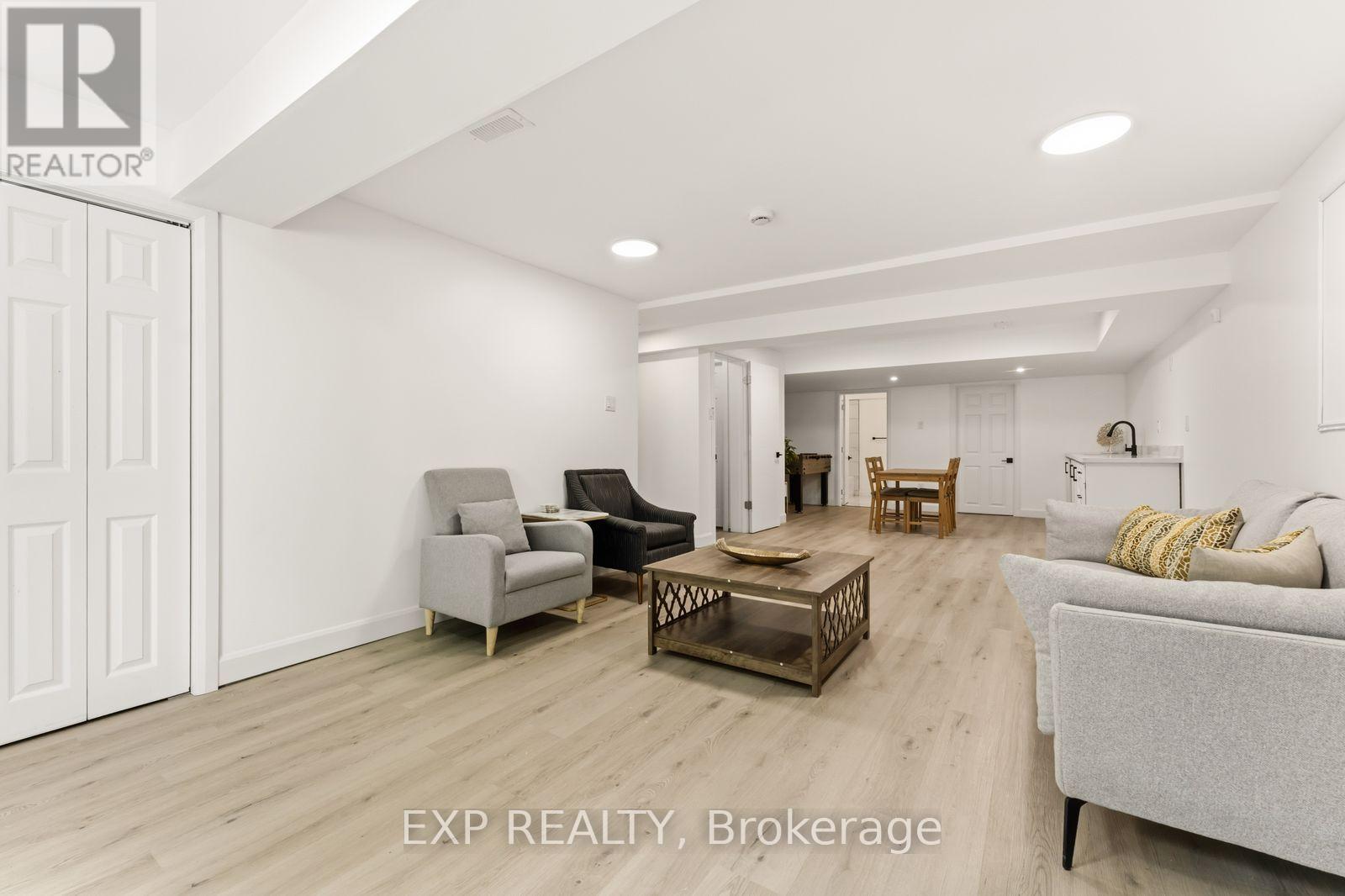 643 NEW LISKEARD CRESCENT - Image 40