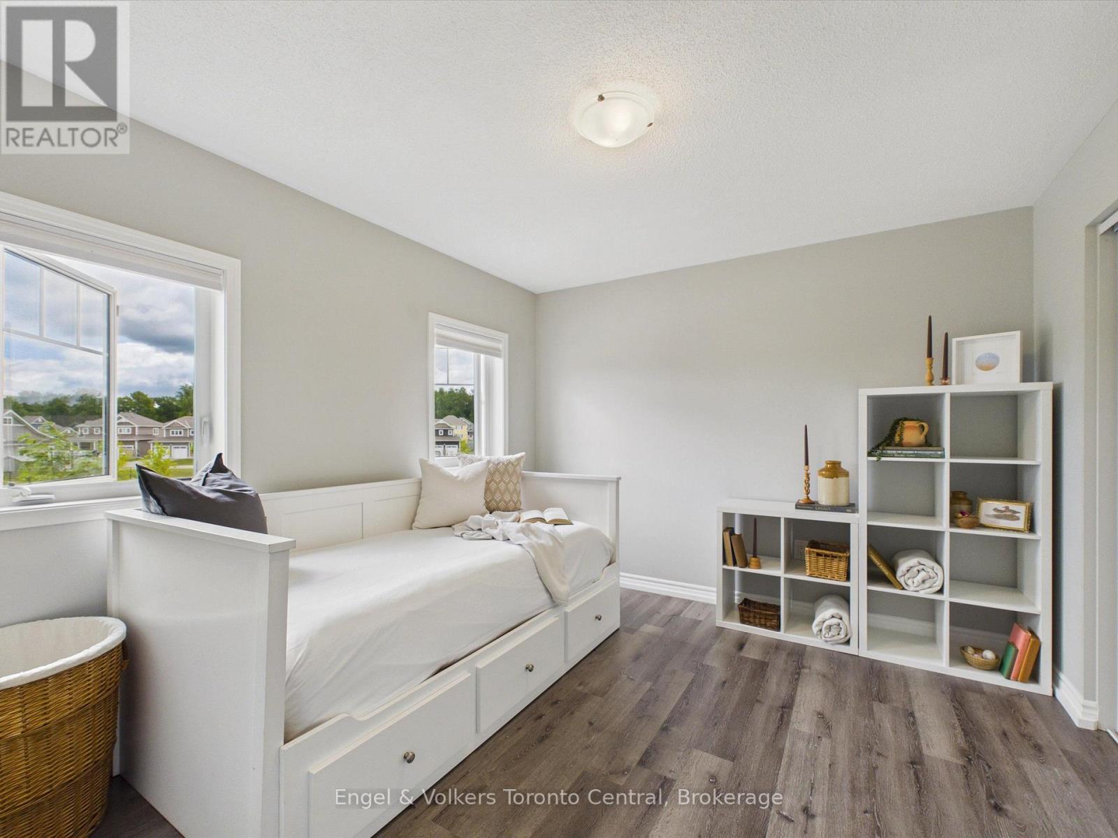 3 BROWNING BOULEVARD - Image 33