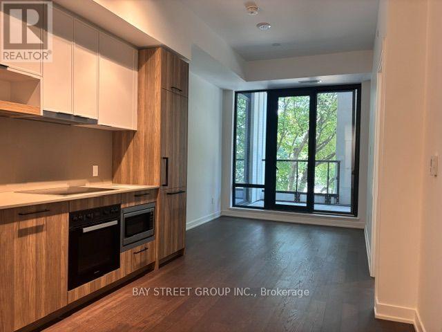 305 - 91 MONTCLAIR AVENUE