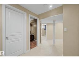 1047 Leger Bv Nw, Edmonton, AB T6R3J9 Photo 46