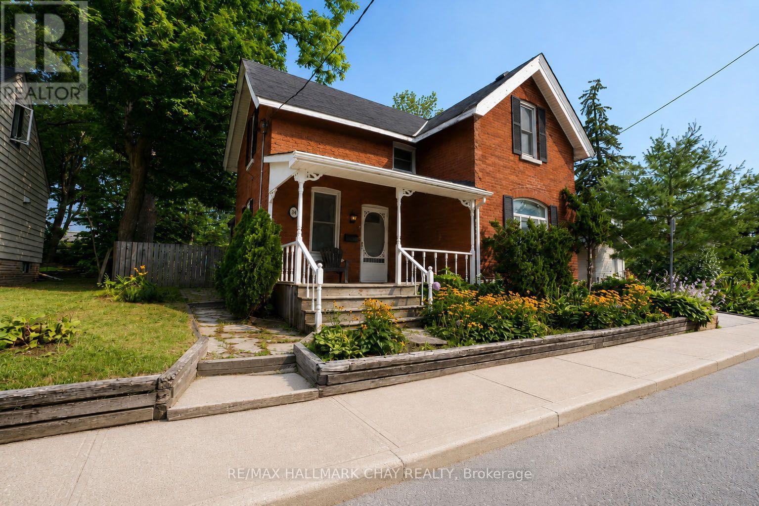34 NORTH STREET N - 2