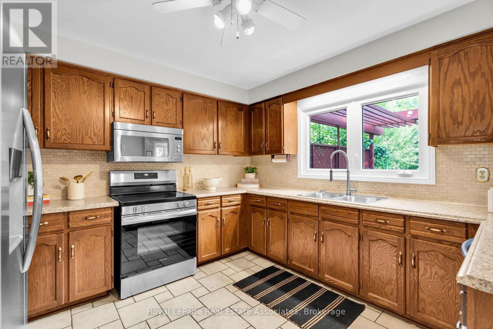 82 TURTLECREEK BOULEVARD - 13