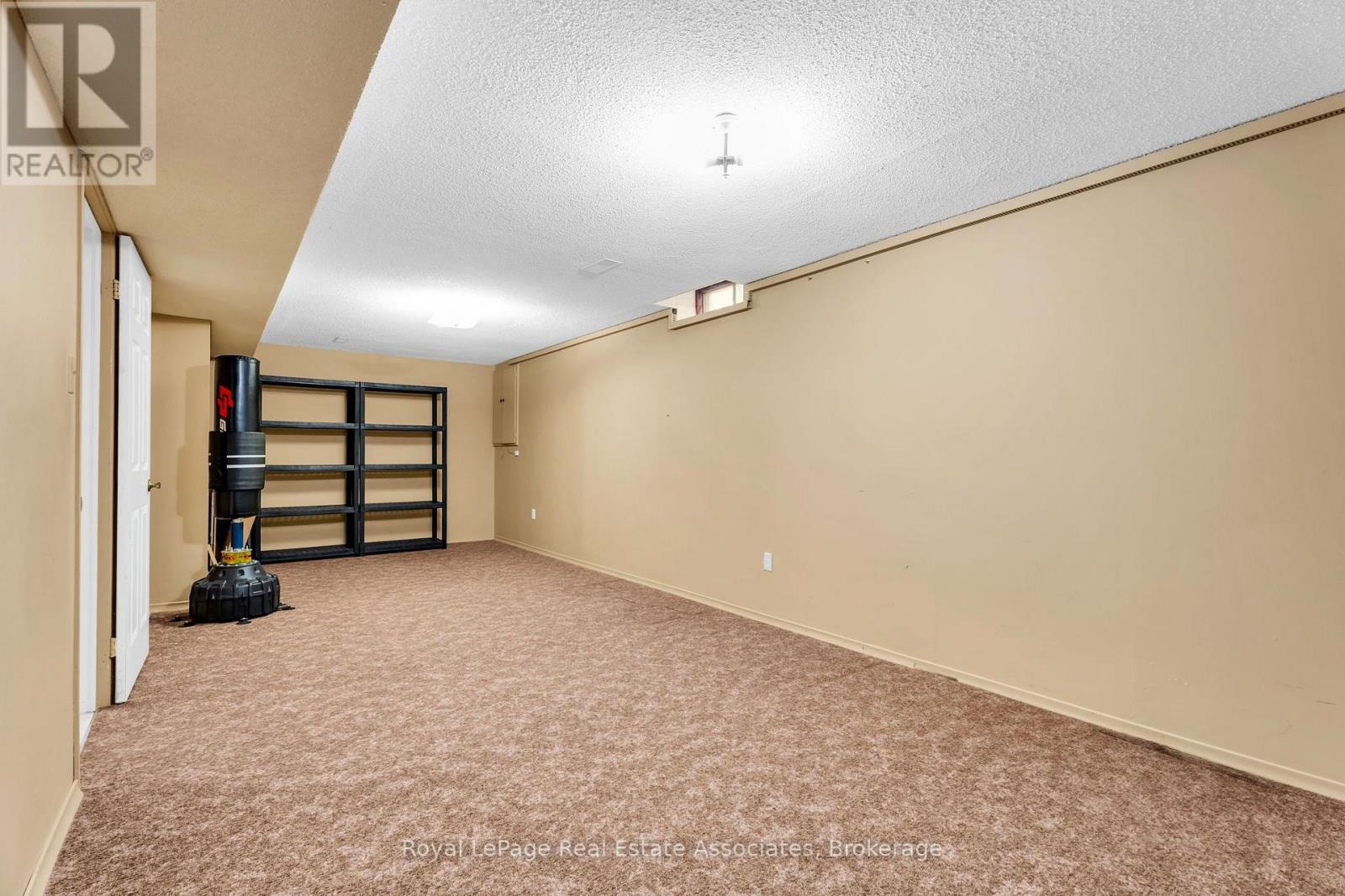 82 TURTLECREEK BOULEVARD - Image 32