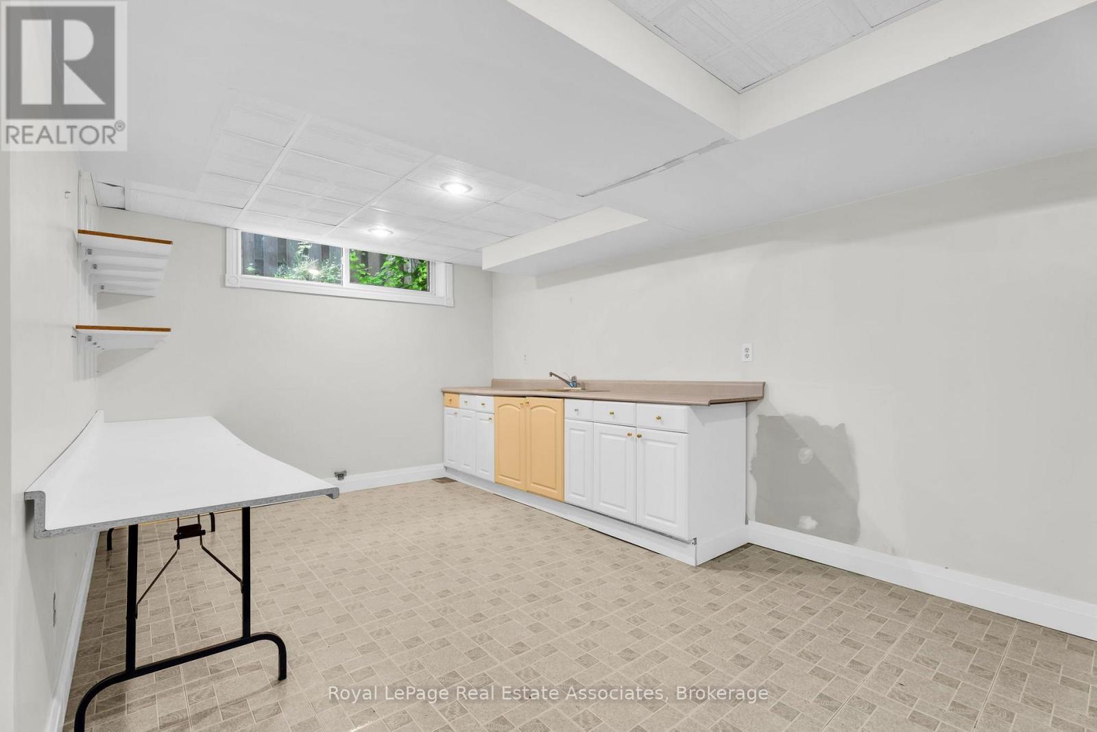 82 TURTLECREEK BOULEVARD - Image 33