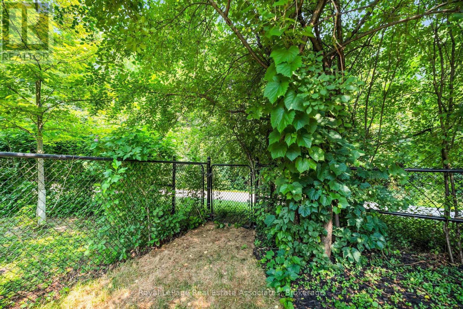 82 TURTLECREEK BOULEVARD - Image 41