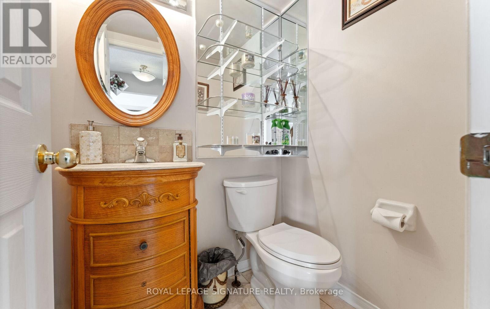 3252 LABURNUM CRESCENT - 18