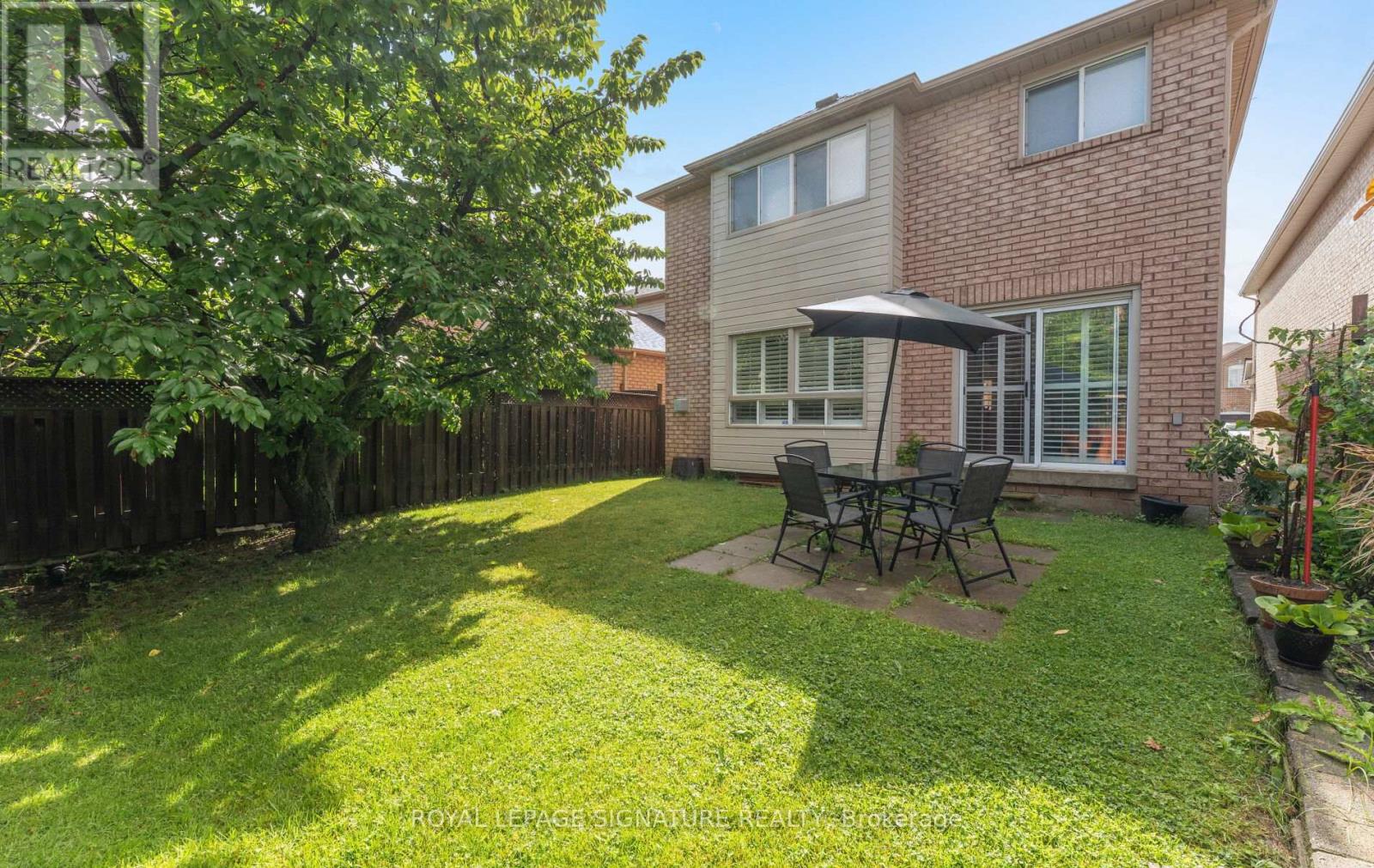 3252 LABURNUM CRESCENT - 43