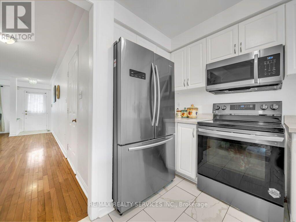 7 OLIVETT LANE - 15