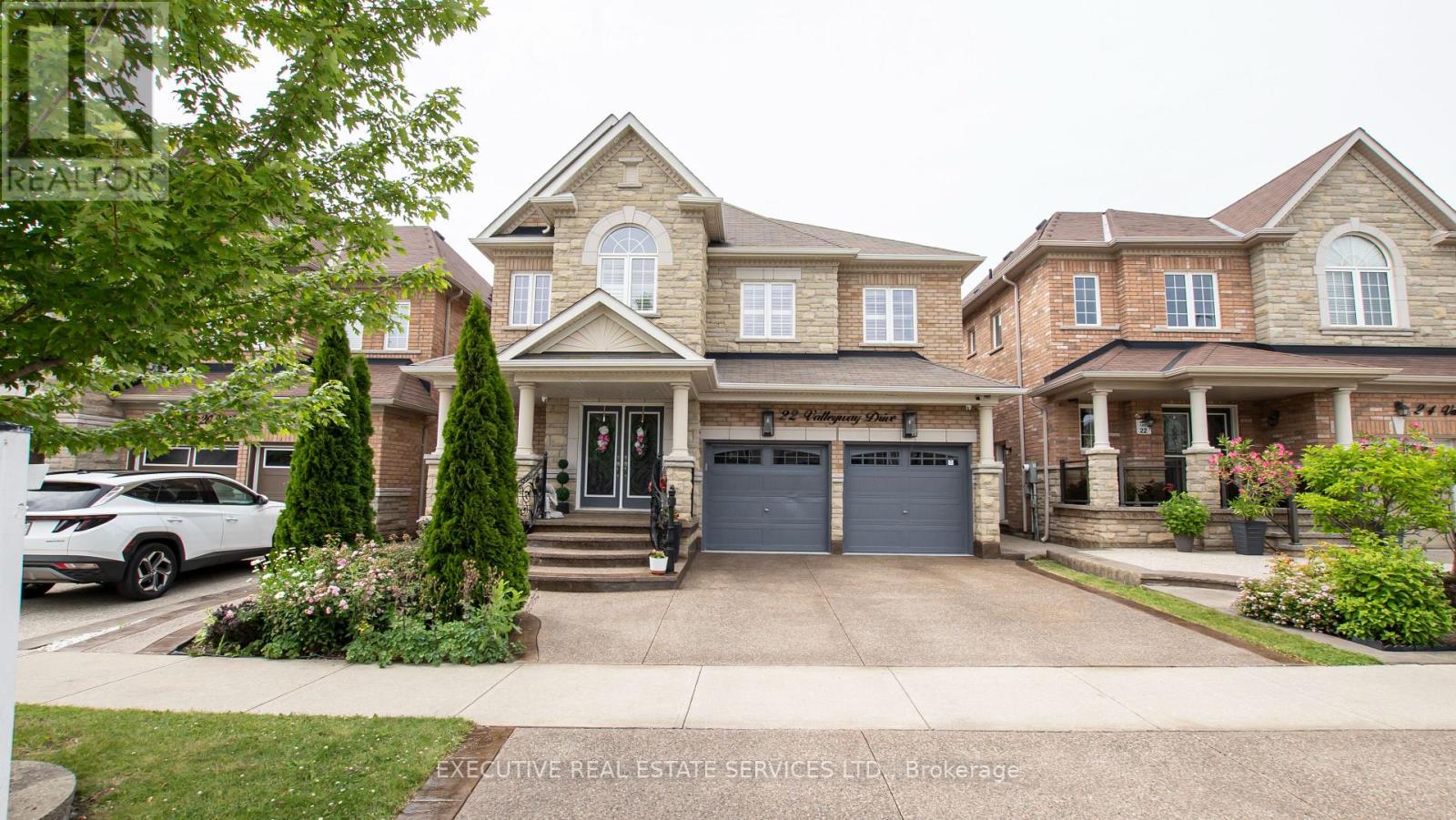 22 VALLEYWAY DRIVE - 1