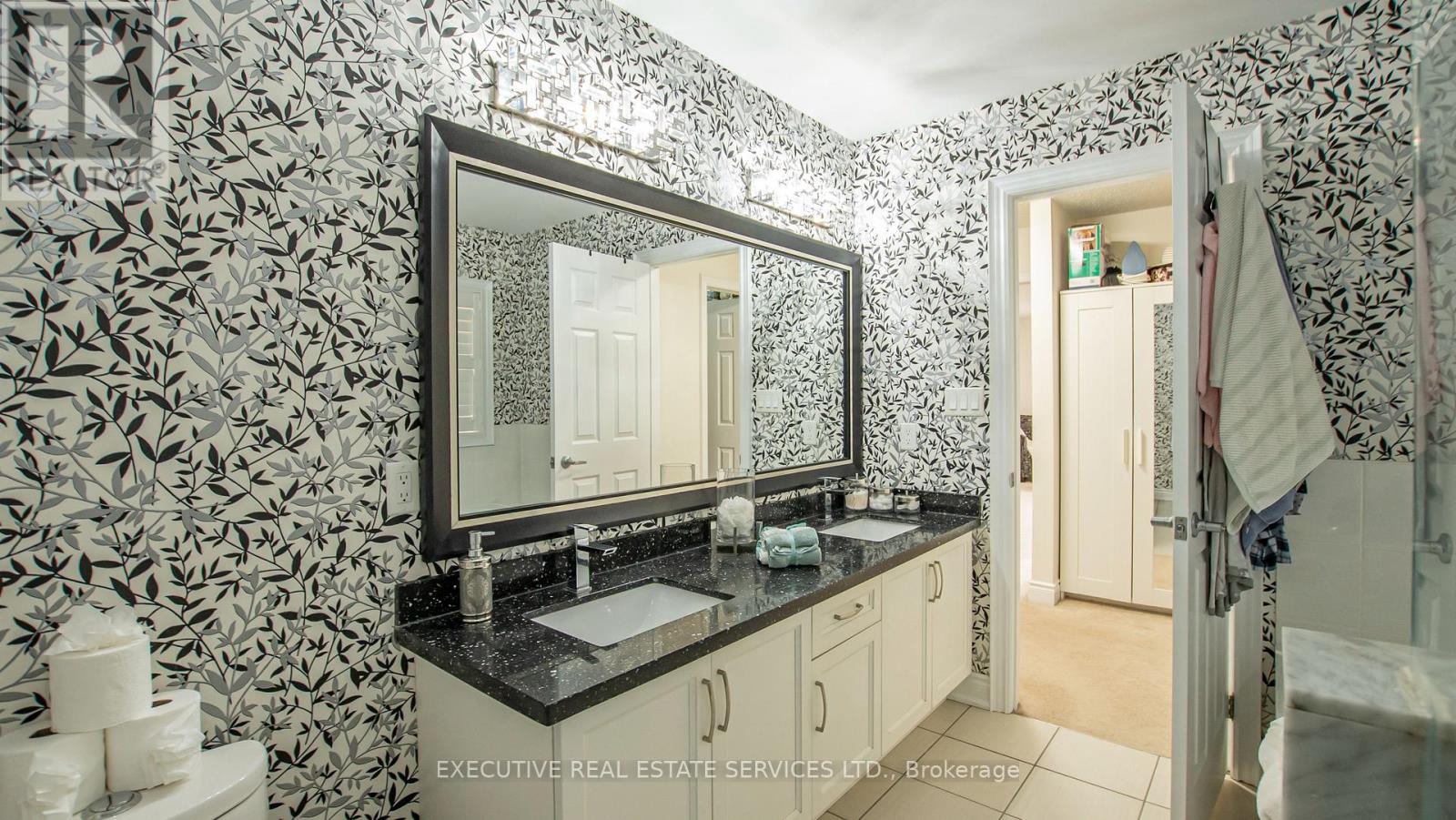22 VALLEYWAY DRIVE - Image 31