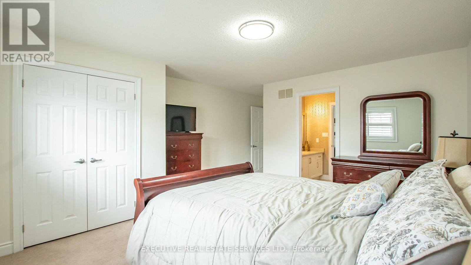 22 VALLEYWAY DRIVE - Image 37