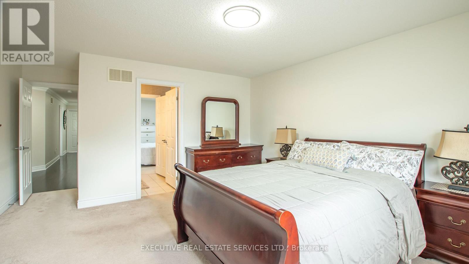 22 VALLEYWAY DRIVE - Image 38