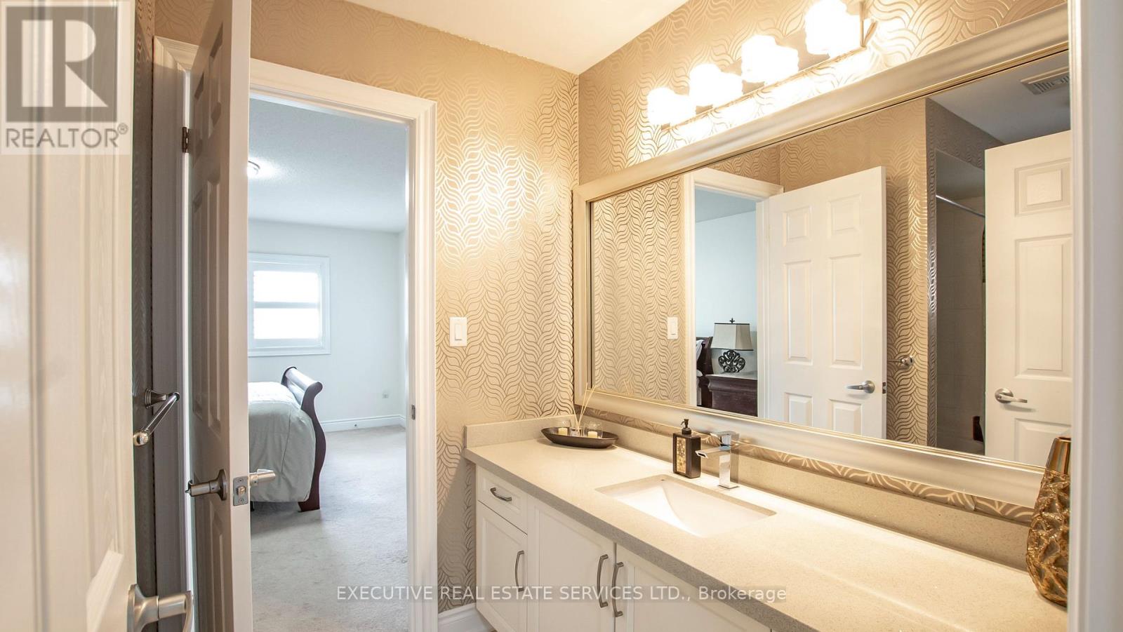 22 VALLEYWAY DRIVE - Image 39