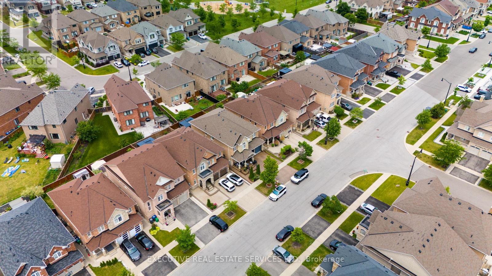 22 VALLEYWAY DRIVE - Image 46
