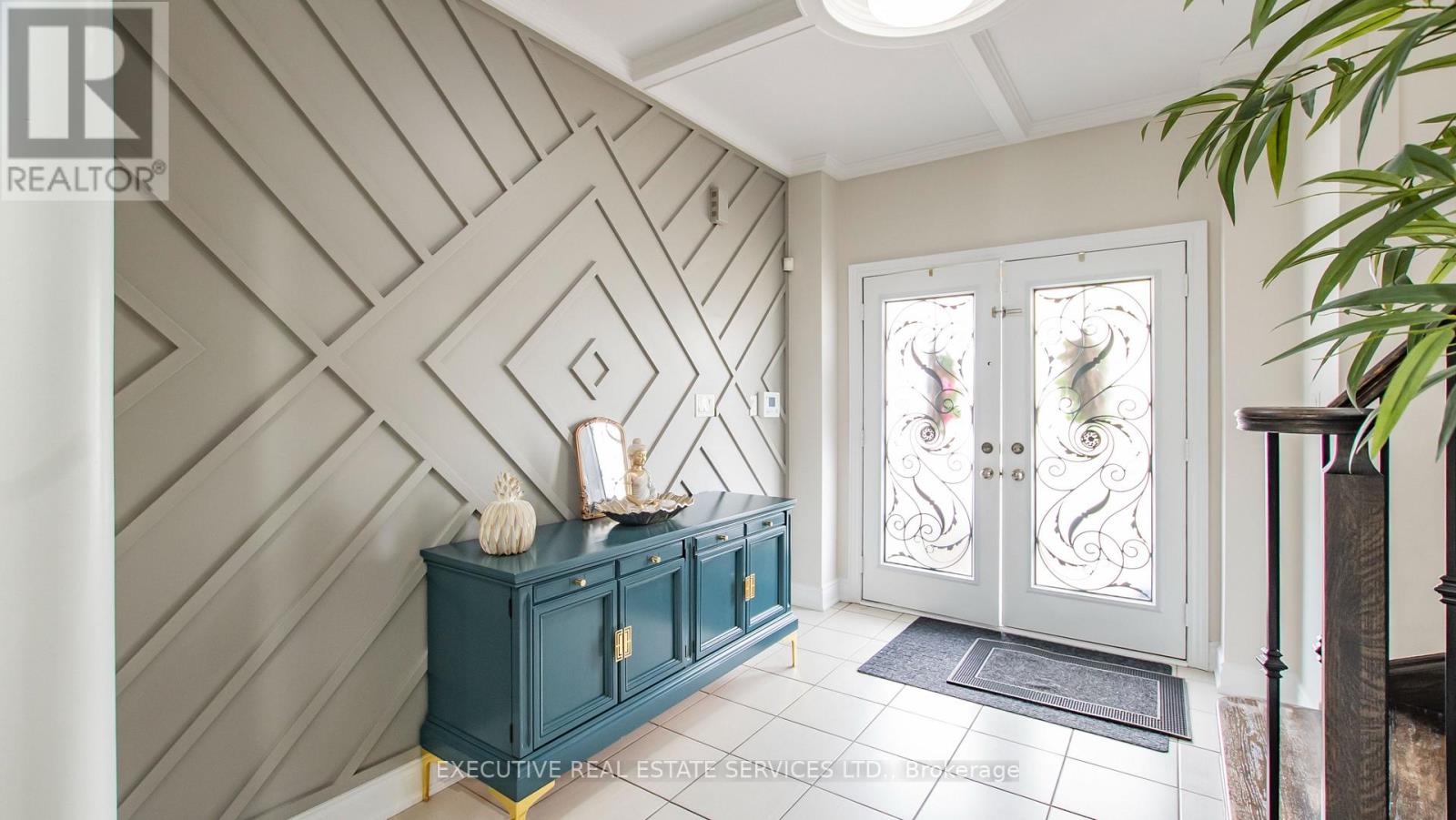22 VALLEYWAY DRIVE - Image 5