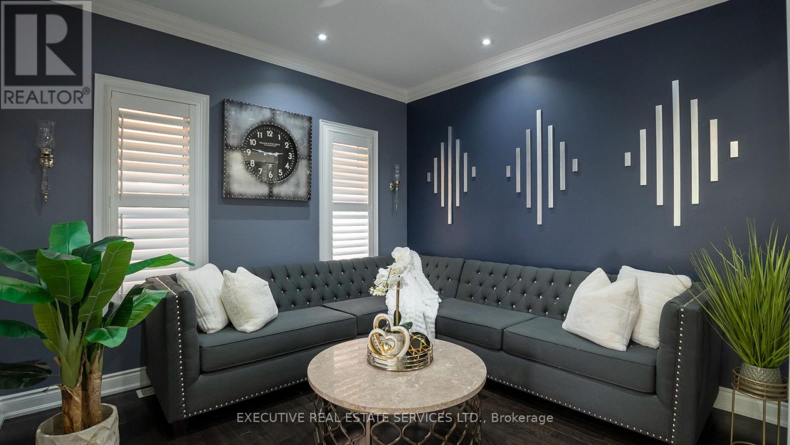 22 VALLEYWAY DRIVE - Image 7