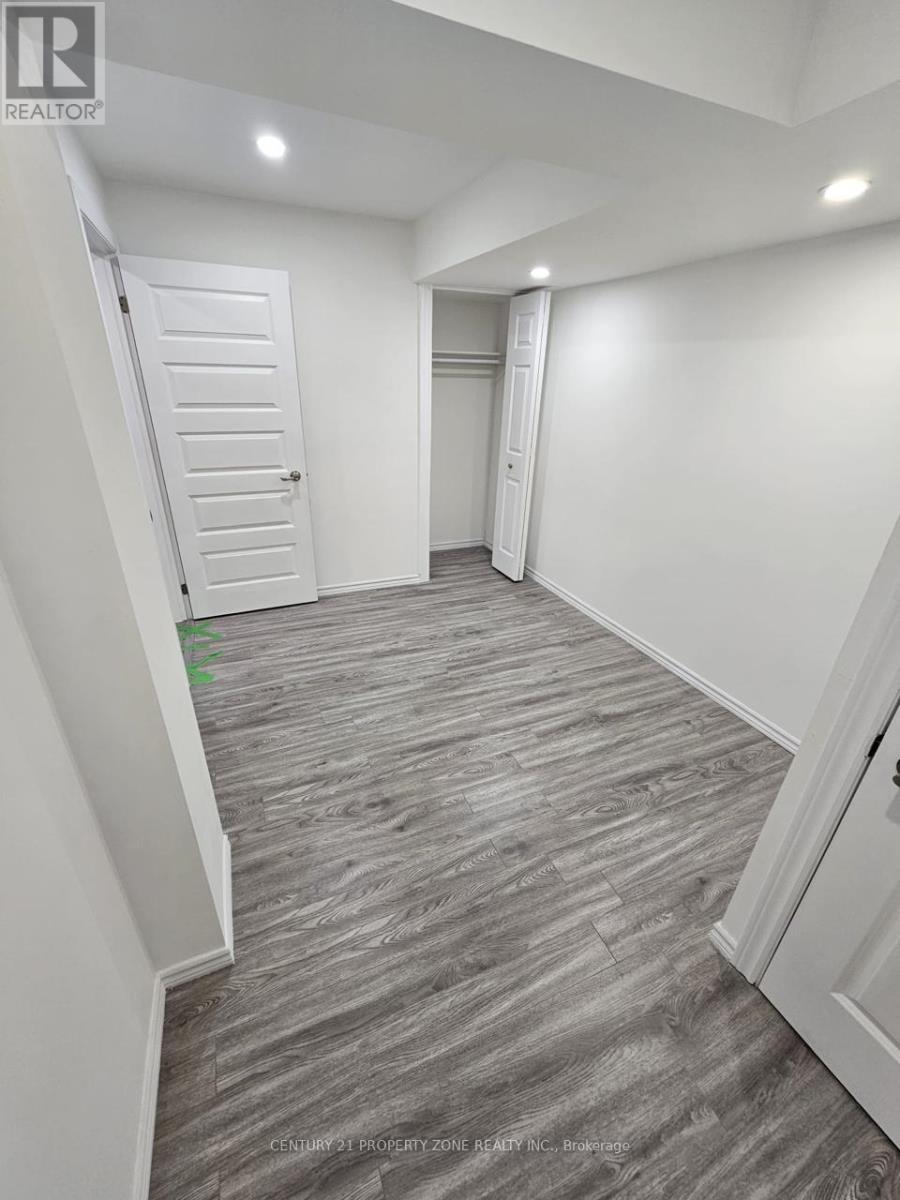 #15 9033 DERRY ROAD - 25