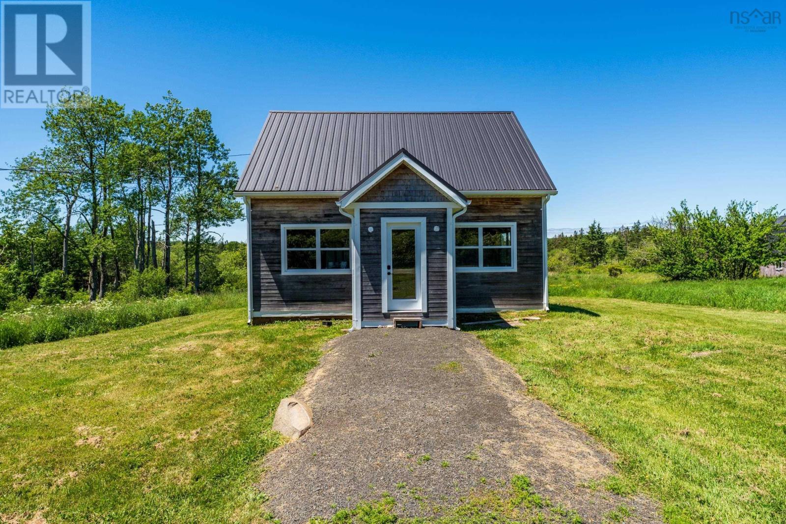 9323 Highway 217