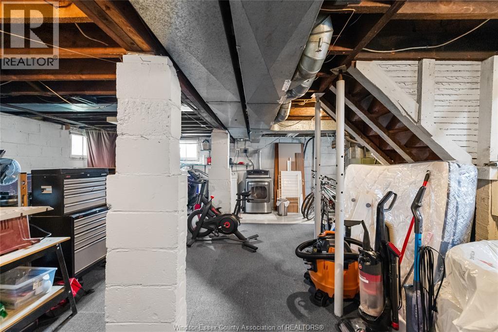 1033 CHURCH STREET - 20