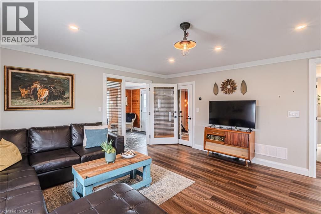 1231 LAKESHORE Road - 14