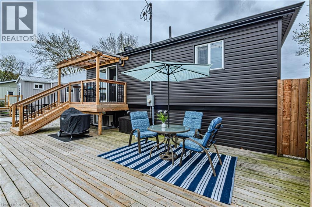 1231 LAKESHORE Road - 35