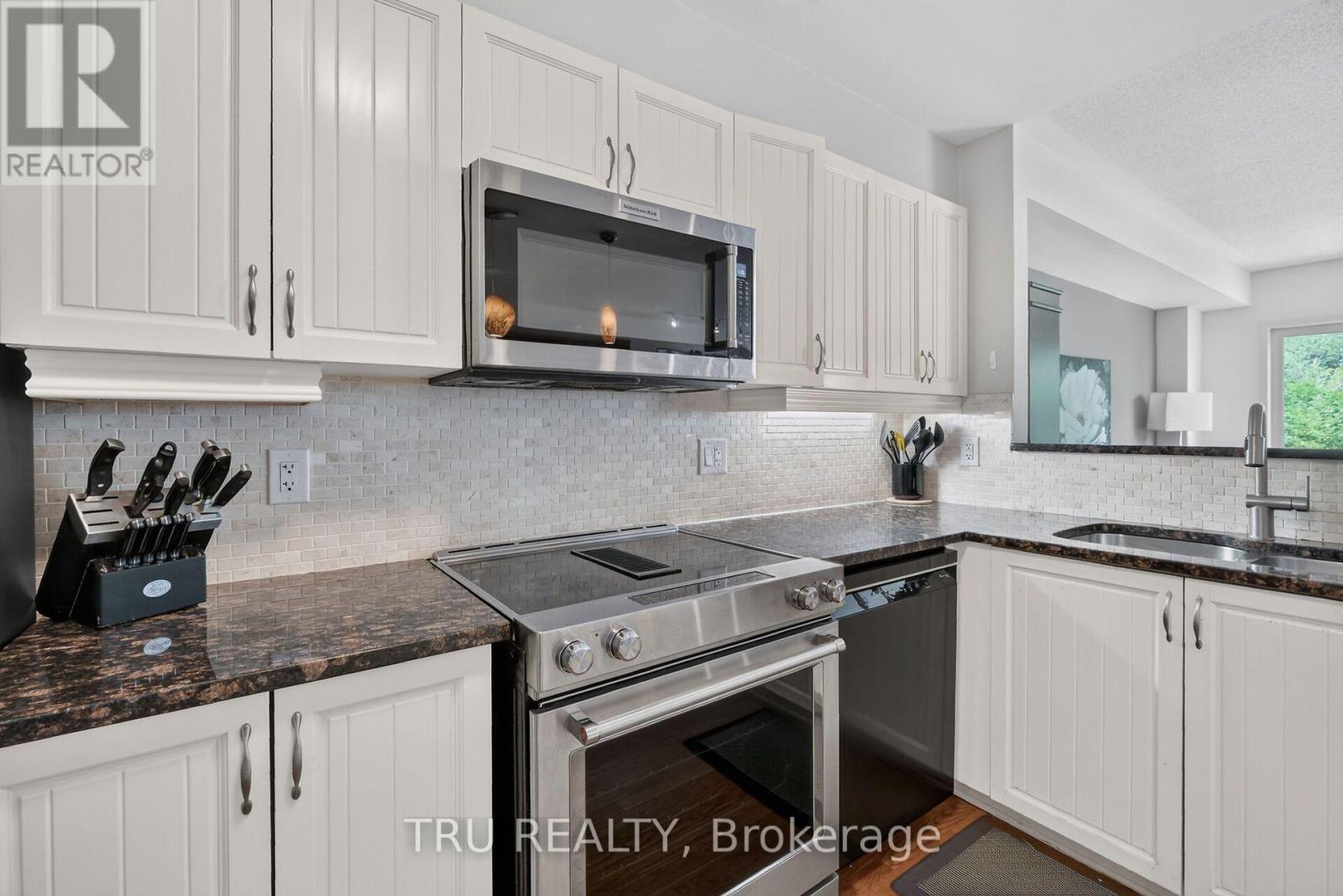 258 PARKROSE PRIVATE - Image 16