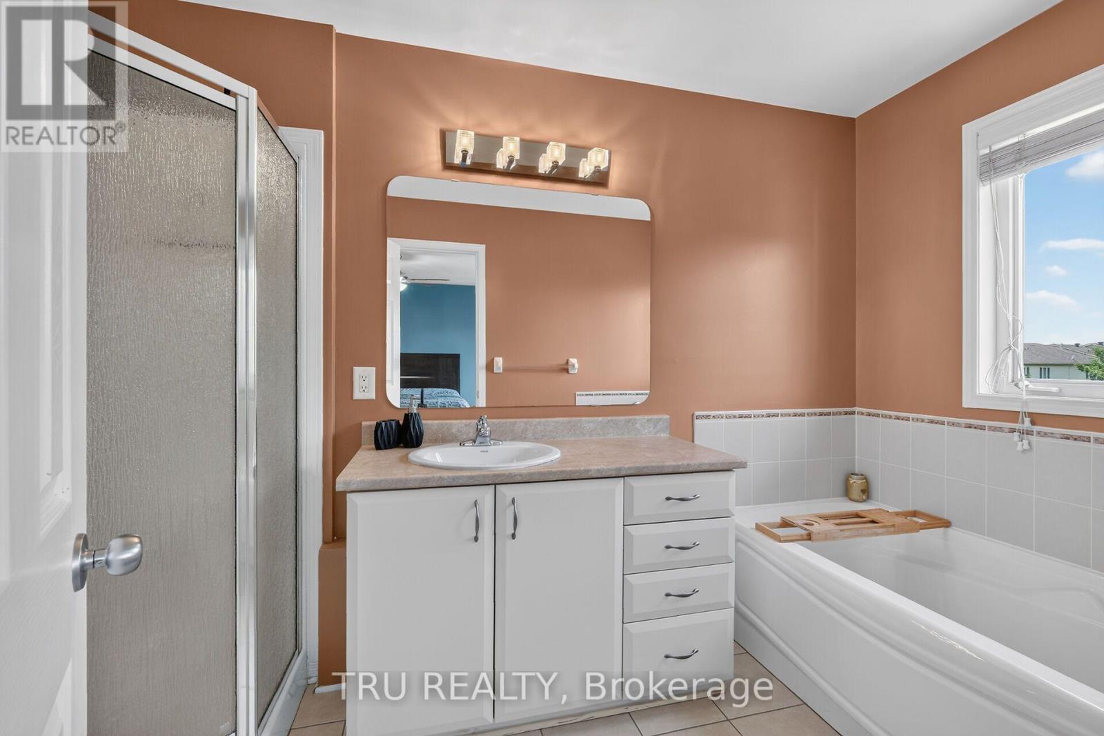 258 PARKROSE PRIVATE - Image 25