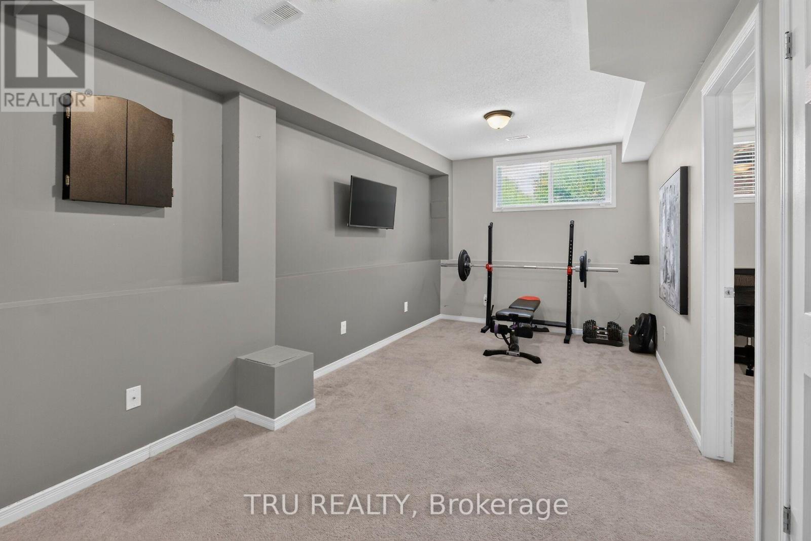 258 PARKROSE PRIVATE - Image 30