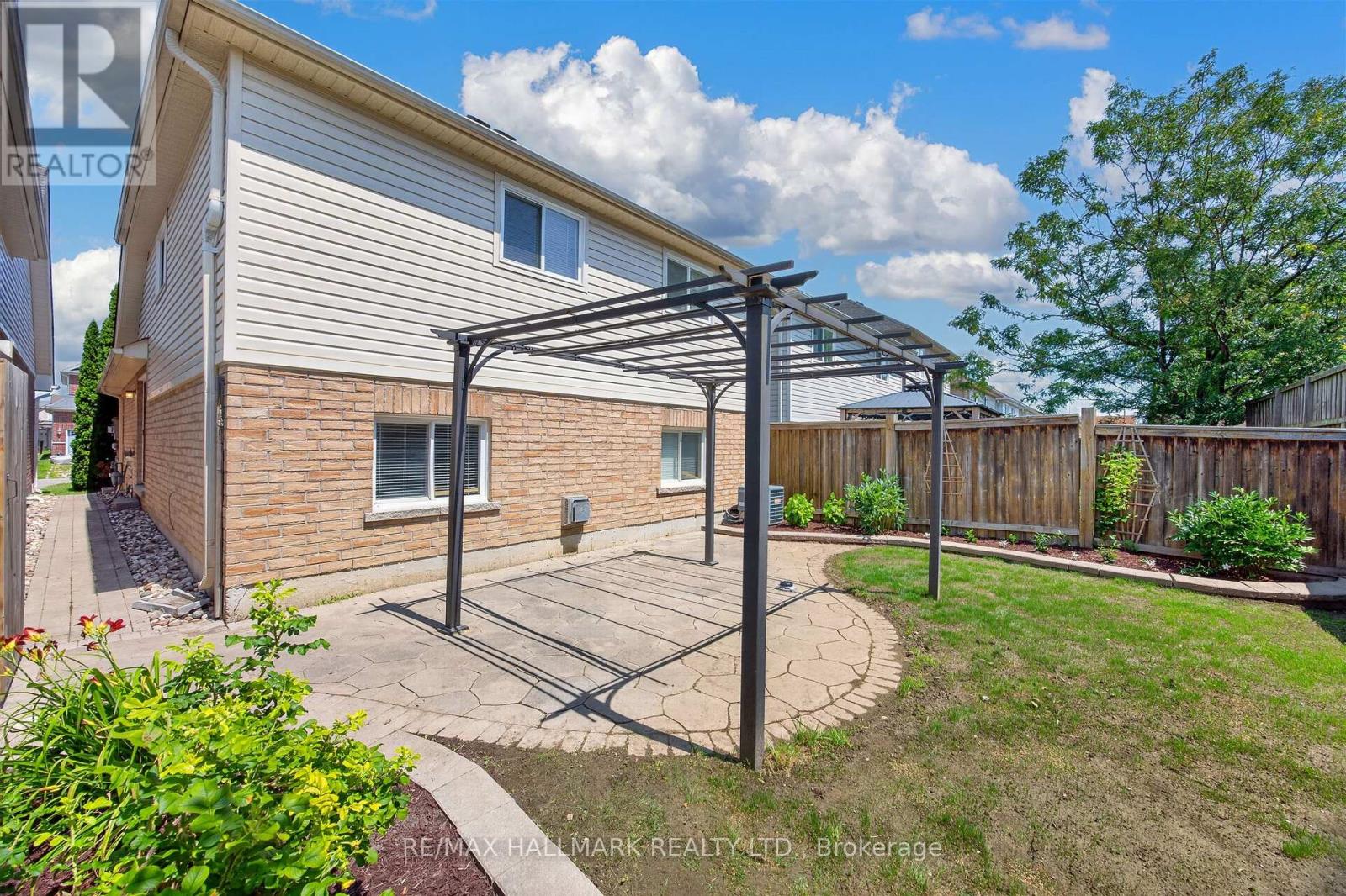 563 LUPLE AVENUE - 50
