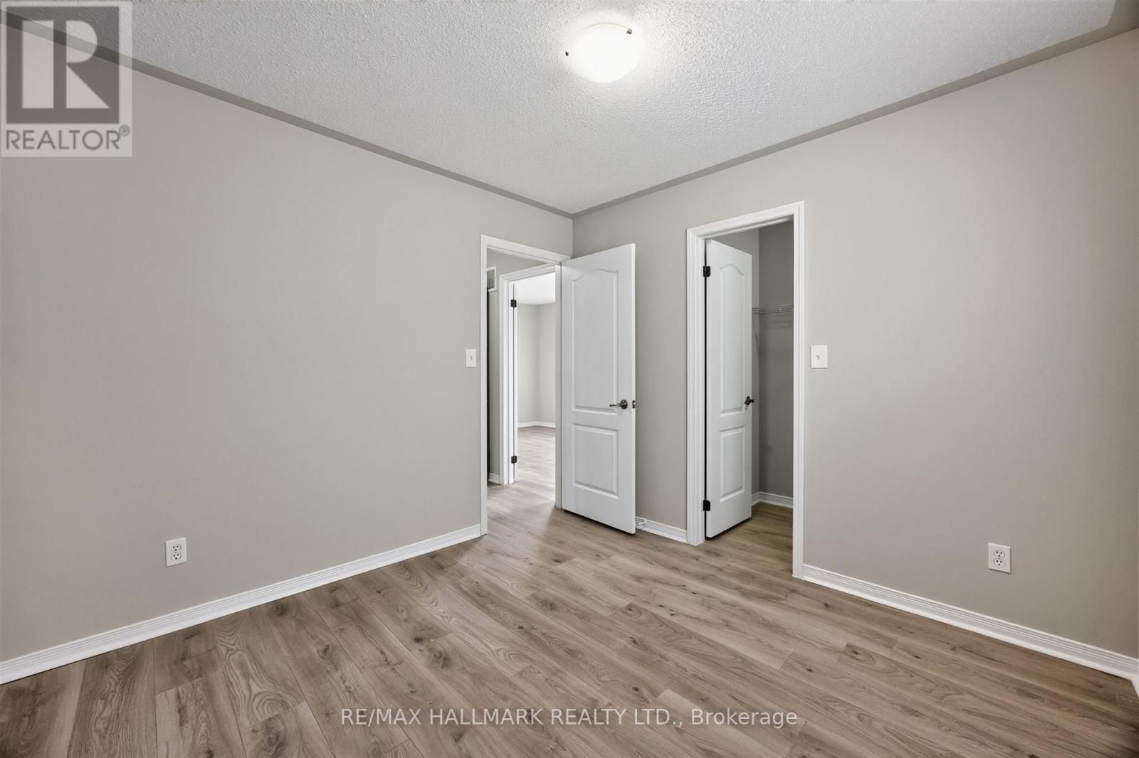 563 LUPLE AVENUE - 31