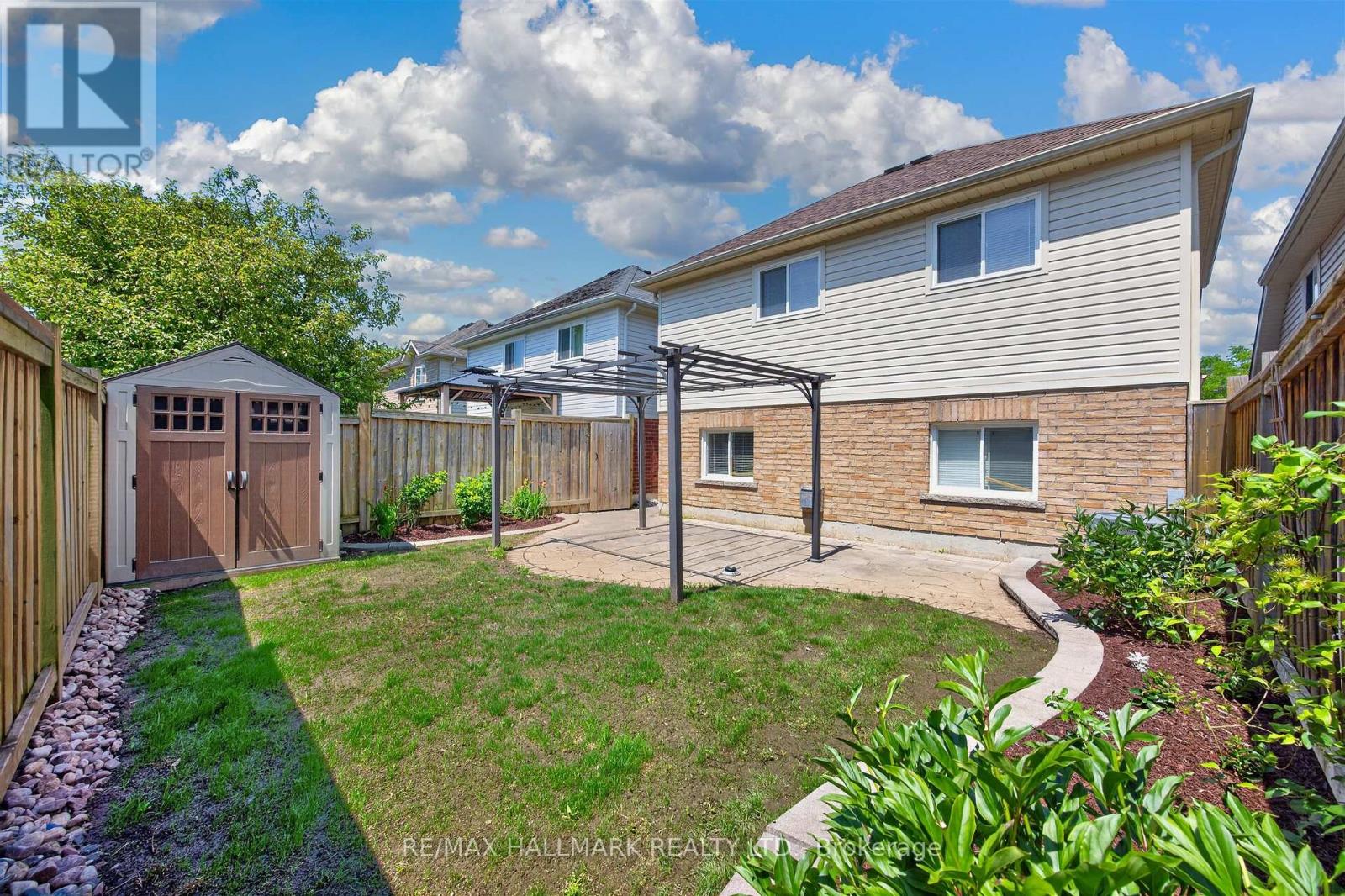 563 LUPLE AVENUE - Image 49