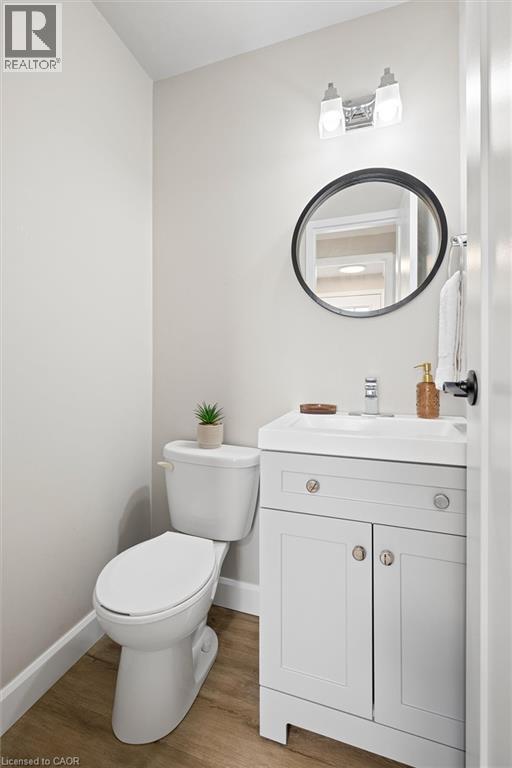89 MAPLE Avenue - Image 16