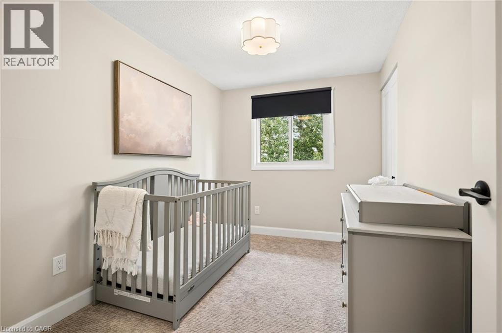89 MAPLE Avenue - Image 19