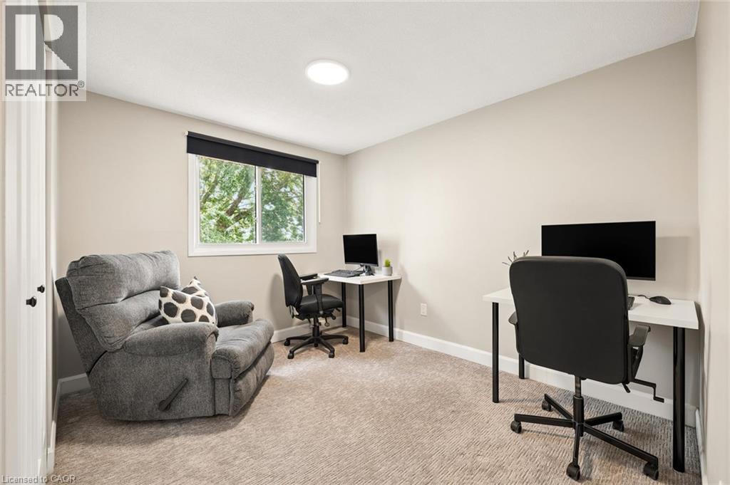 89 MAPLE Avenue - Image 20