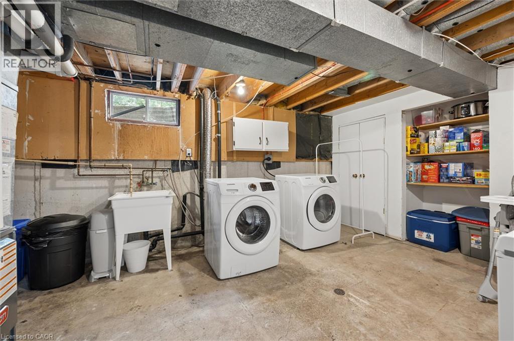 89 MAPLE Avenue - Image 28